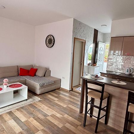 Apartmani Jovan Ulcinj Luaran gambar