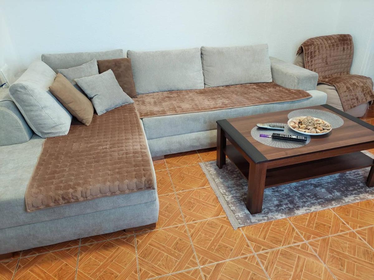 Apartmani Jovan Ulcinj Luaran gambar