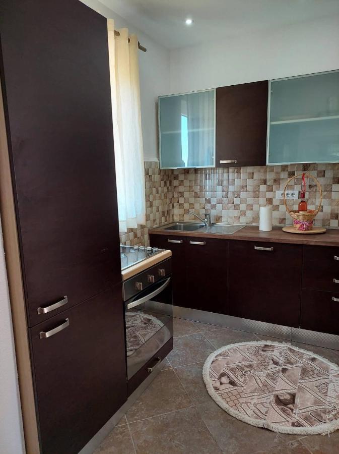 Apartmani Jovan Ulcinj Luaran gambar