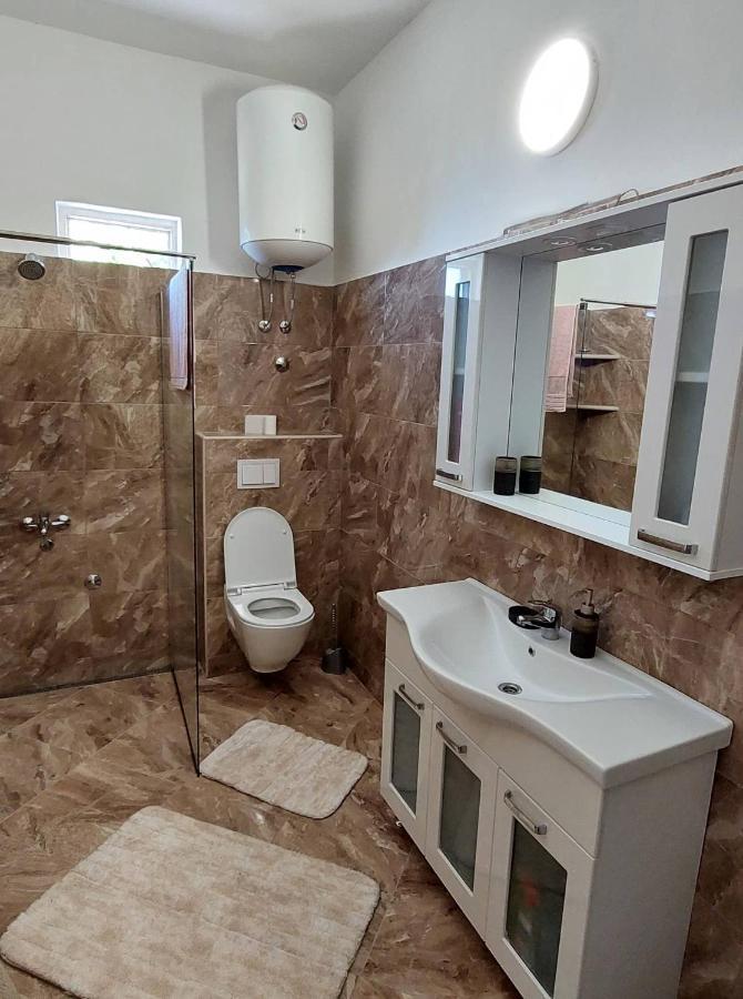 Apartmani Jovan Ulcinj Luaran gambar
