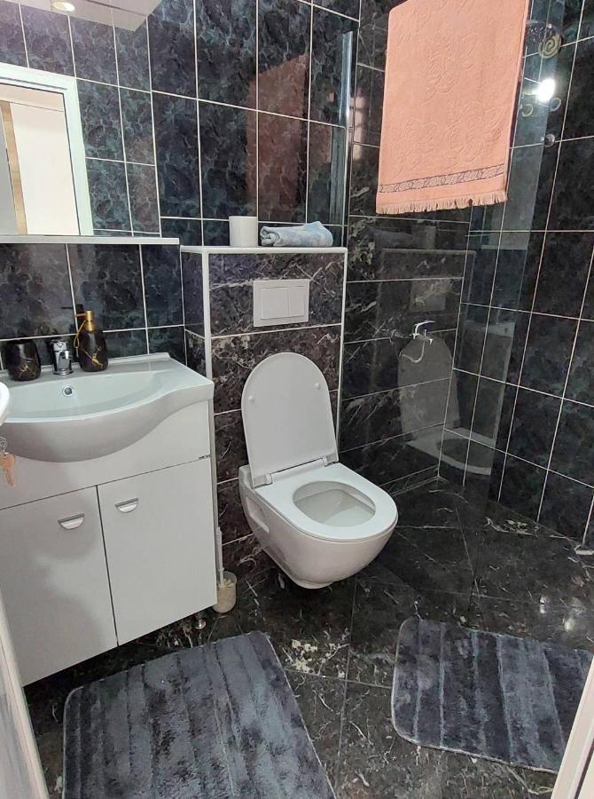 Apartmani Jovan Ulcinj Luaran gambar