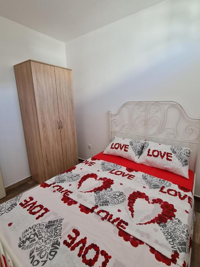 Apartmani Jovan Ulcinj Luaran gambar